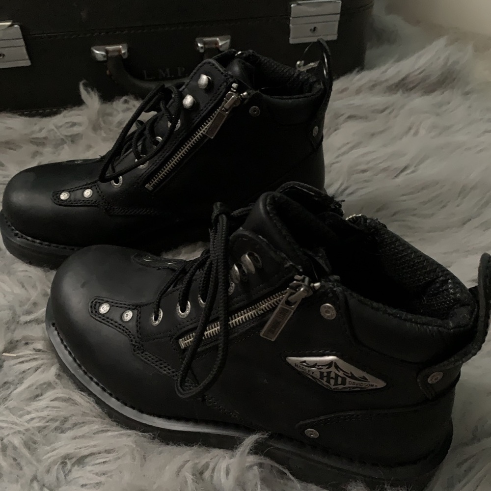 Harley Davison chunky boots